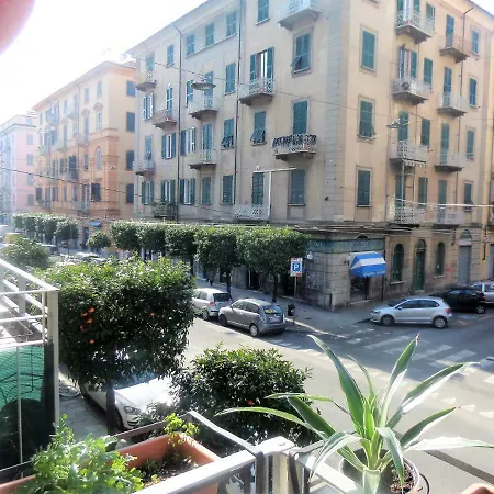 Timone Per Le Cinque Terre * לה ספציה